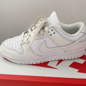 Nike dunk low white sail